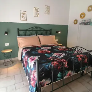 Apartment Il Vicoletto Sul Castello, Naples
