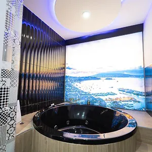 Al Campanile H Centro, By Clapa Group Napels