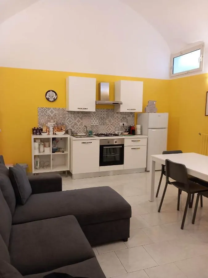 Apartment Santa Chiara Home Spaccanapoli Italy